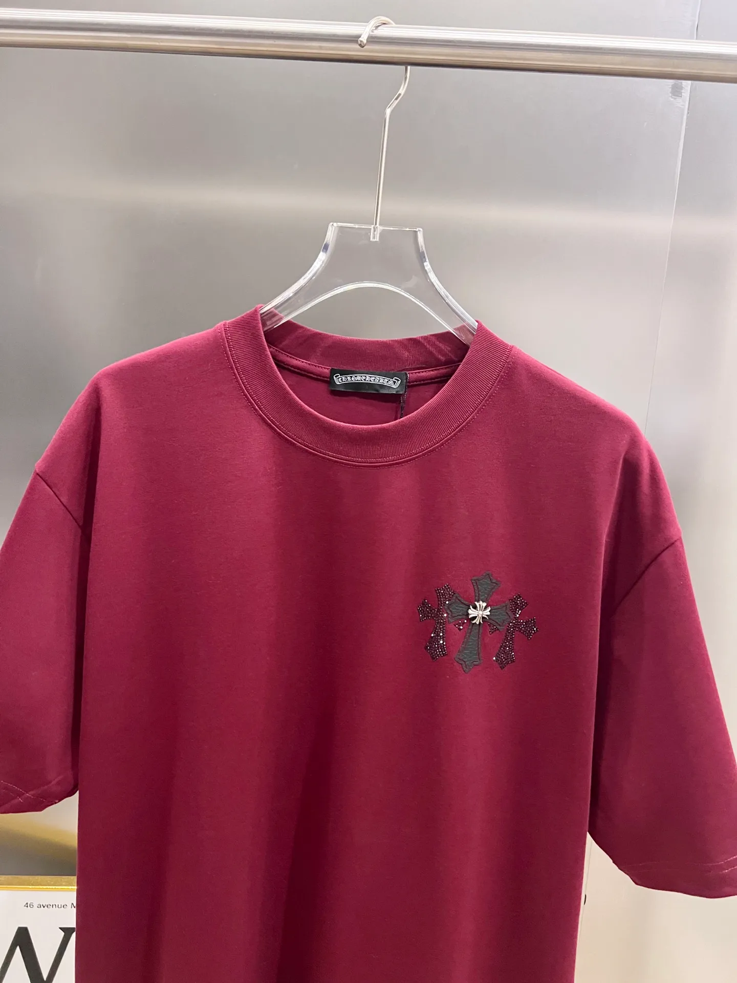 🅿️190 CH Crow 2025 Autumn and Winter New Short-sleeved T-shirt Cross leather craft Customized hardware metal + Middle Eastern Australian diamond design craft The real thing is great🔥Same style for men and women, loose version Size S M L XL XXL Five sizes Black White Angora Red